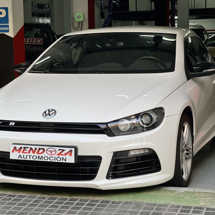 VOLKSWAGEN SCIROCCO R